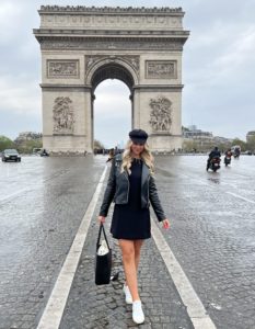 Paris Travel Guide - Julia Travels